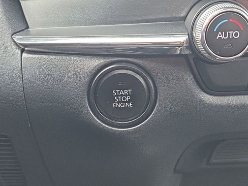 Used 2023 MAZDA CX-30 AWD 2.5 S w/ Premium Package image 21