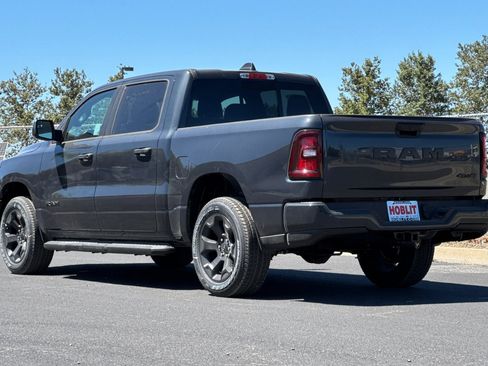 New 2026 RAM 1500 Express AWD/4WD image 5