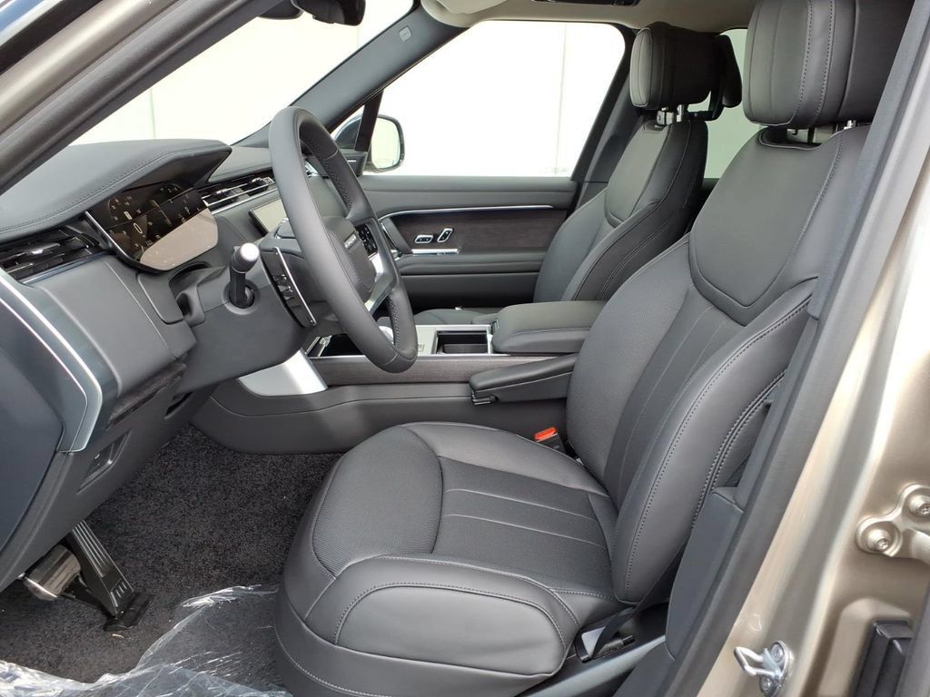 New 2026 Land Rover Range Rover SE AWD/4WD image 10
