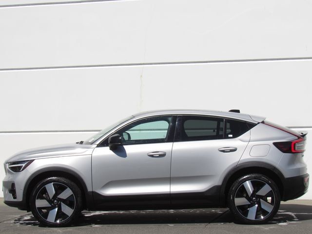 Used 2023 Volvo C40 P8 Recharge Ultimate w/ Protection Package Premier AWD/4WD image 4