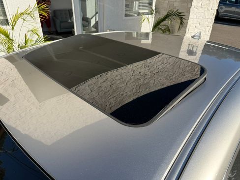 Used 2019 Lexus ES 350 F Sport image 10