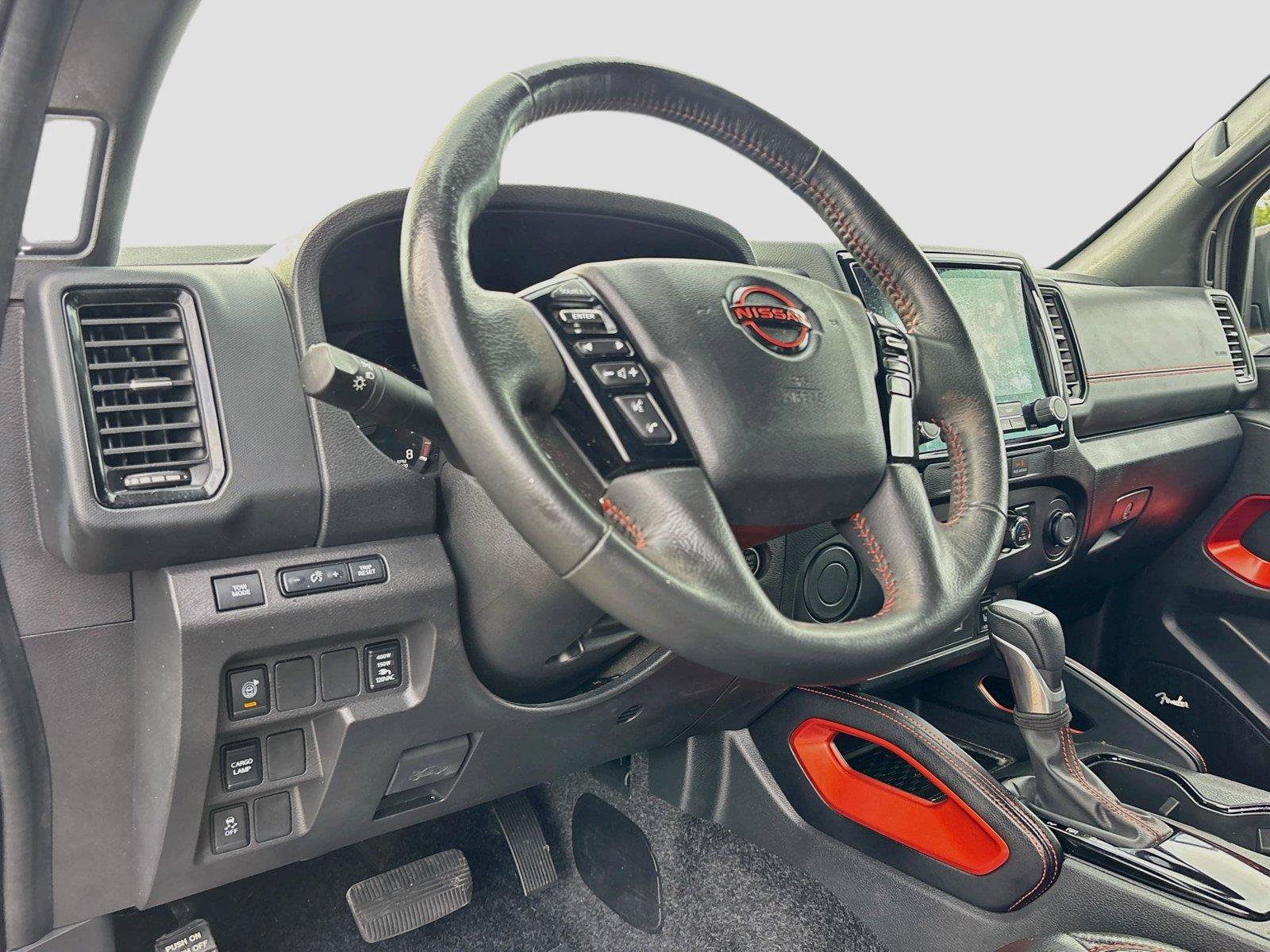 Used 2024 Nissan Frontier Pro-X w/ Pro Premium Package RWD image 9