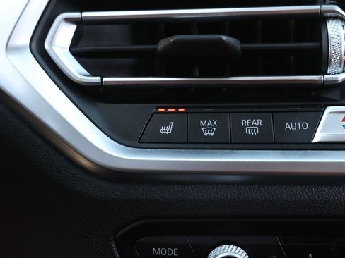 Used 2022 BMW M440i Coupe RWD image 34