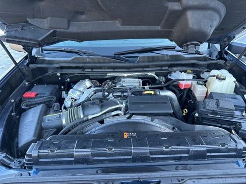 Used 2022 Chevrolet Silverado 2500 LT w/ All Star Edition image 17