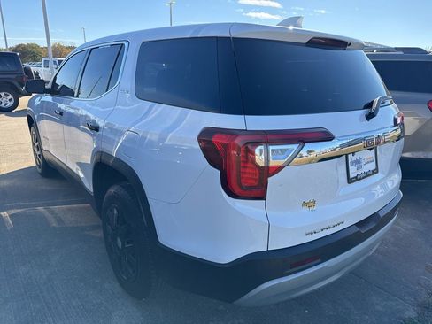 Used 2021 GMC Acadia SLE image 4