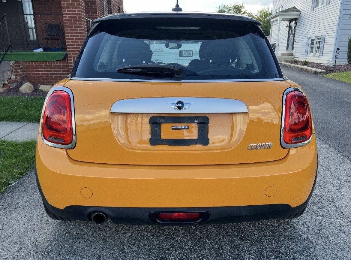 Used 2014 MINI Cooper 2-Door Hardtop FWD image 6