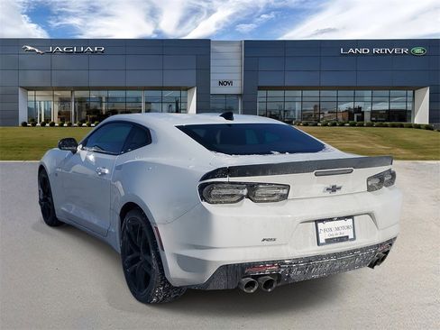 Used 2021 Chevrolet Camaro LT w/ 1LE Track Performance Package image 2