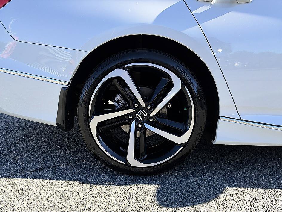 Used 2021 Honda Accord EX image 15