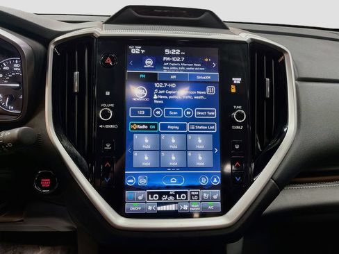 Used 2025 Subaru Ascent Touring AWD/4WD image 15