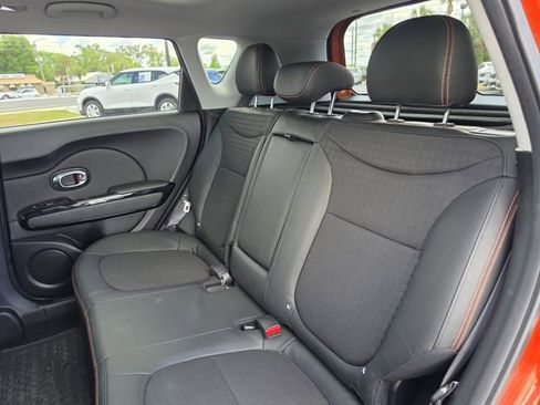 Used 2018 Kia Soul ! w/ Tech Package FWD image 27