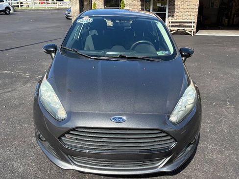 Used 2016 Ford Fiesta SE w/ SE Black Package image 7