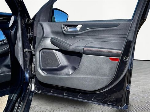 Certified 2023 Ford Escape ST-Line w/ Tech Pack #1 image 24