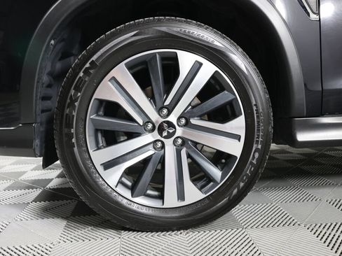 Used 2021 Mitsubishi Outlander Sport SE FWD image 9