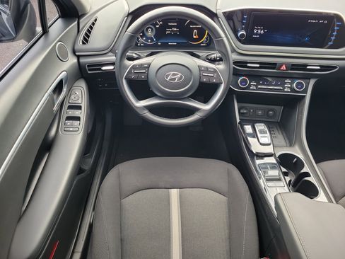 Certified 2023 Hyundai Sonata SEL w/ Convenience Package image 13
