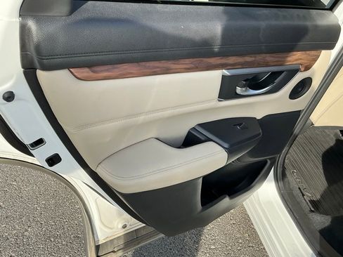Used 2021 Honda CR-V EX-L image 16