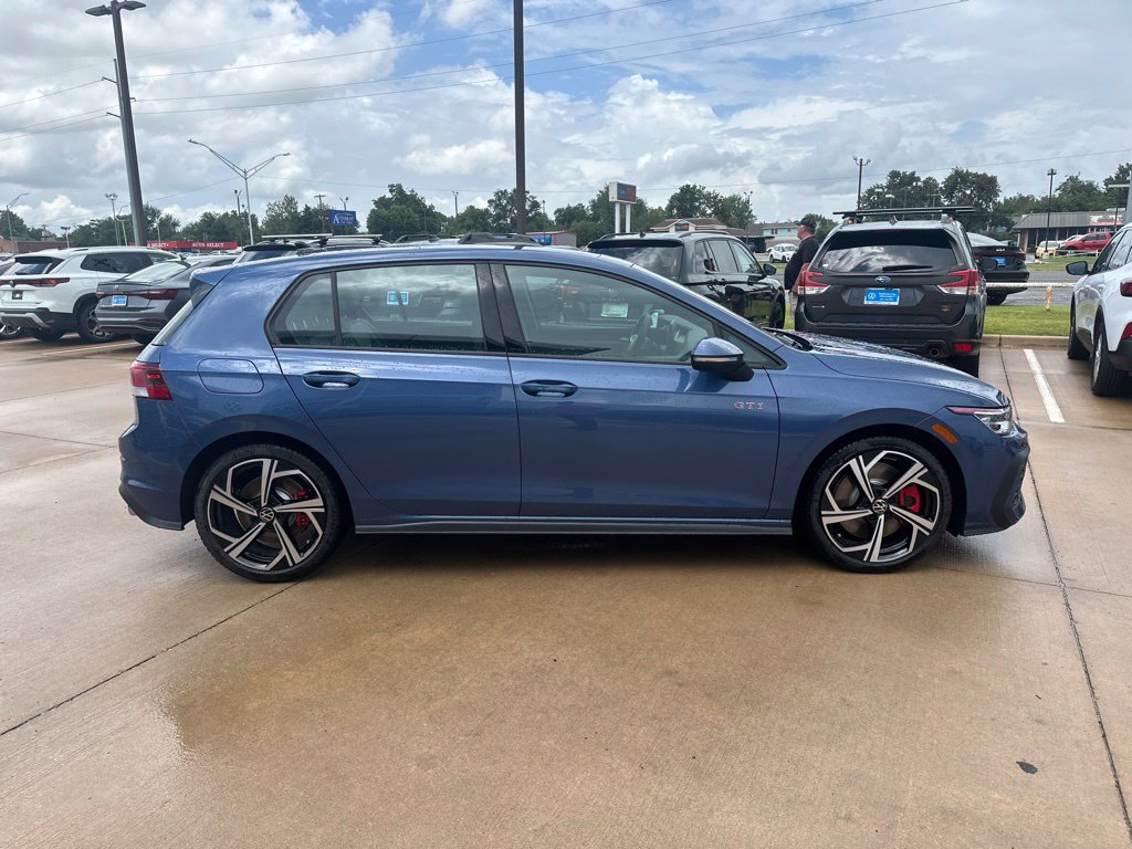 New 2026 Volkswagen GTI SE FWD image 4