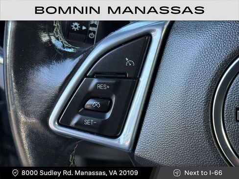 Used 2019 Chevrolet Camaro LT image 21
