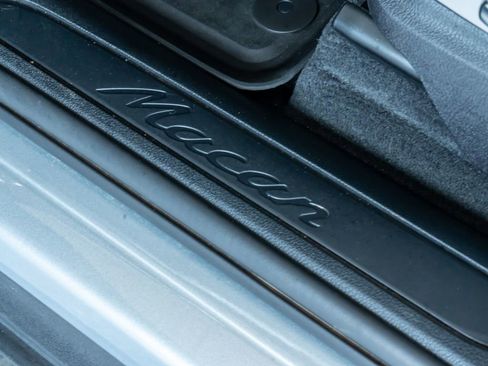 Certified 2026 Porsche Macan AWD/4WD image 15