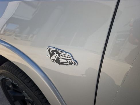 New 2026 RAM 1500 4x4 Crew Cab image 46
