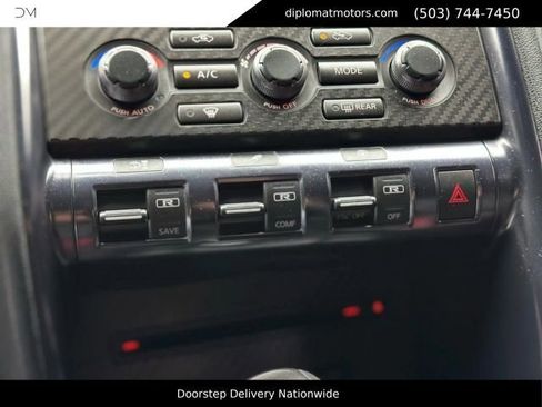 Used 2013 Nissan GT-R Black Edition AWD/4WD image 27