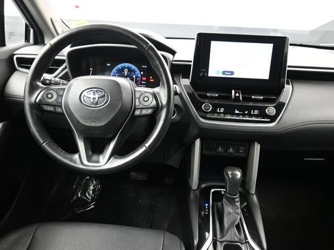 Certified 2023 Toyota Corolla Cross XLE w/ Convenience Package AWD/4WD image 20