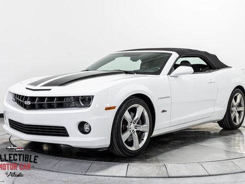 Used 2011 Chevrolet Camaro SS w/ RS Package image 8