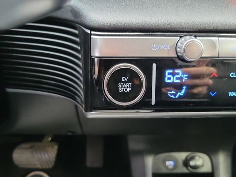 Certified 2023 Hyundai Ioniq 5 SEL w/ Cargo Package image 12