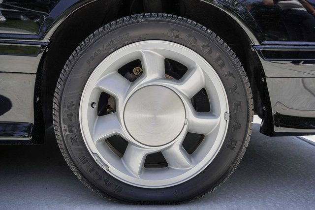 Used 1993 Ford Mustang Cobra RWD image 56
