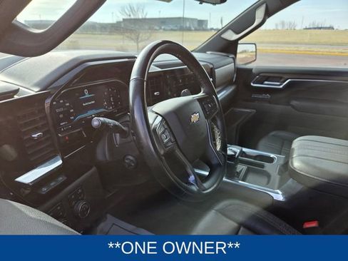 Used 2025 Chevrolet Silverado 1500 High Country w/ High Country Premium Package AWD/4WD image 14