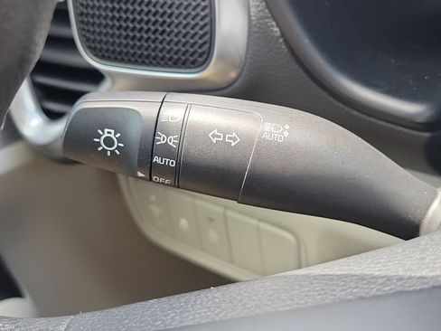 Certified 2024 Kia Soul LX FWD image 11