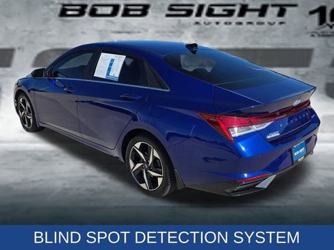 Used 2023 Hyundai Elantra Limited image 4