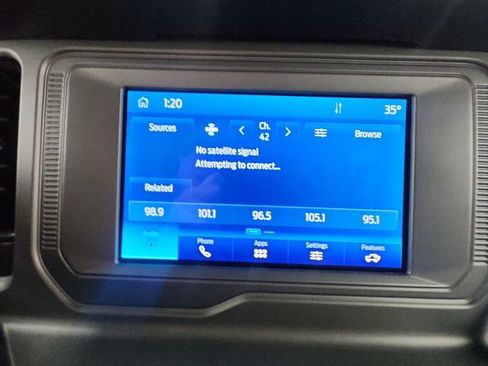 Used 2023 Ford Bronco Outer Banks image 13