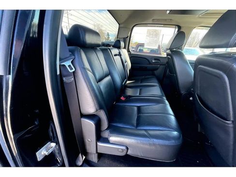 Used 2008 GMC Sierra 2500 SLT image 25