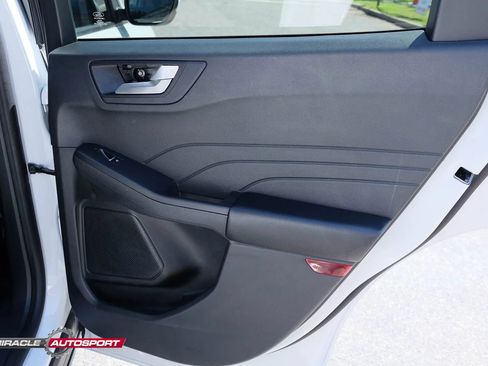 Used 2021 Ford Escape SE AWD/4WD image 37