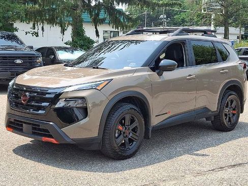 Certified 2025 Nissan Rogue SV w/ Rock Creek Premium Package AWD/4WD image 4