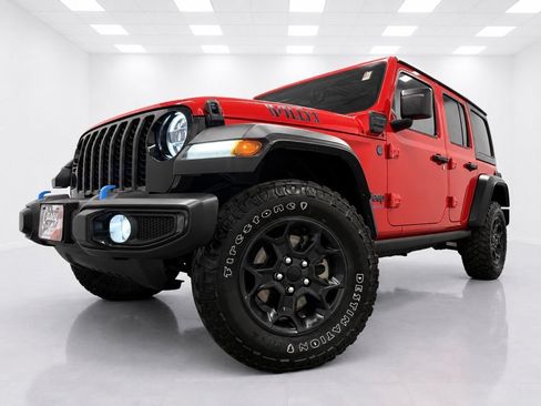 Used 2023 Jeep Wrangler Unlimited w/ Cold Weather Group AWD/4WD image 9