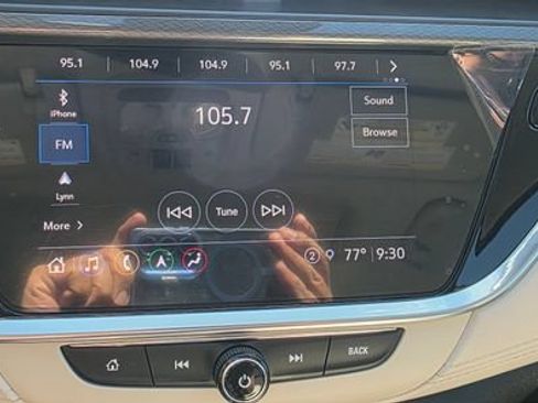Used 2021 Buick Encore GX Select w/ Advanced Technology Package AWD/4WD image 20