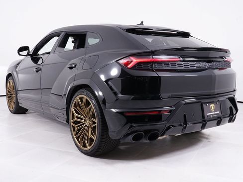Used 2025 Lamborghini Urus Performante AWD/4WD image 18