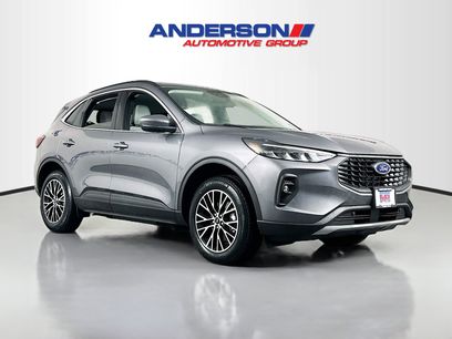New 2025 Ford Escape SE