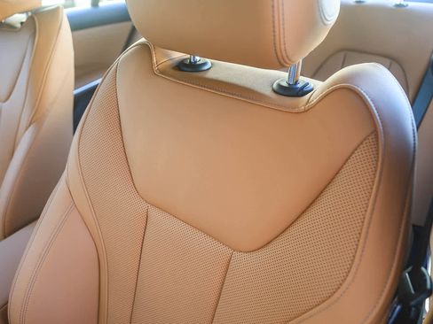 Certified 2025 BMW M340i image 21