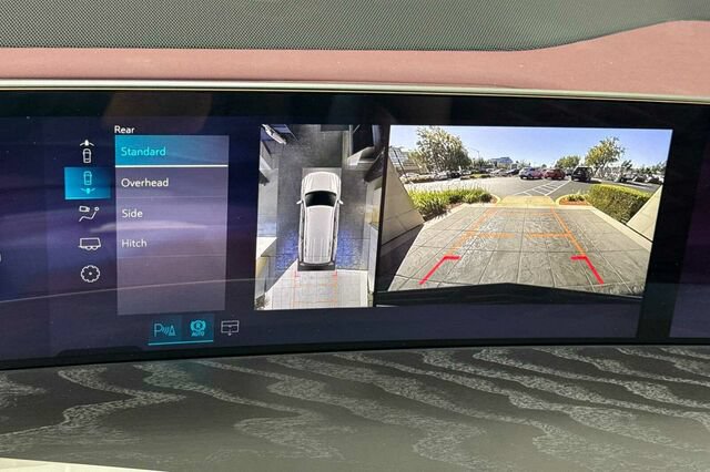 New 2026 Cadillac Escalade Luxury w/ Touring Package AWD/4WD image 22