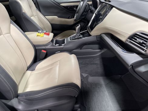 Used 2023 Subaru Outback Limited image 14