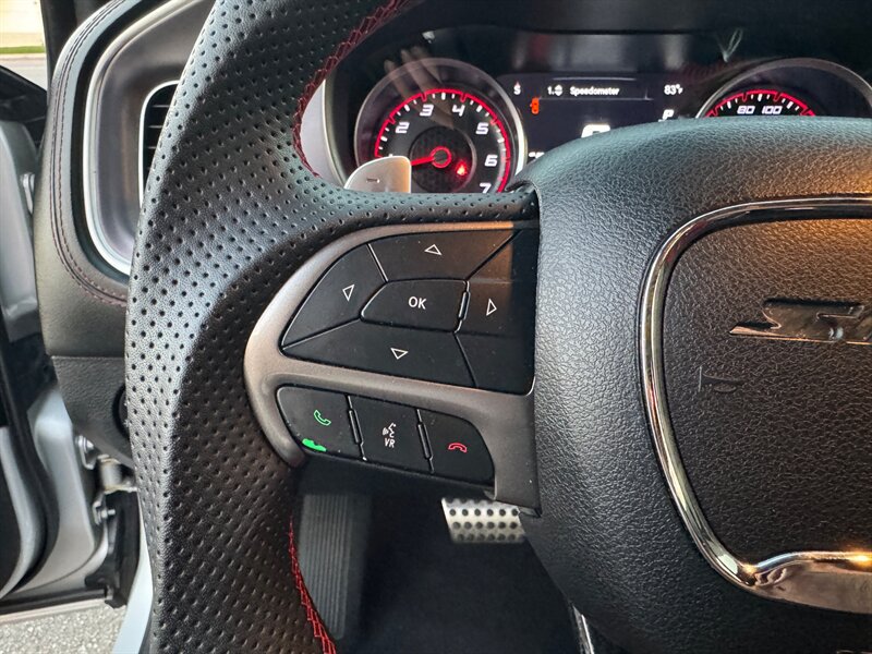 Used 2019 Dodge Charger Scat Pack w/ Dynamics Package RWD image 22