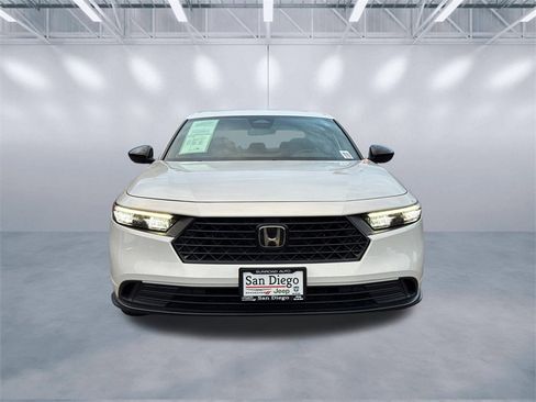 Used 2024 Honda Accord Sport image 5