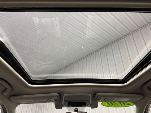 Used 2020 Subaru Forester Limited image 19