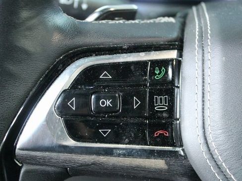 Used 2021 Jeep Grand Cherokee L Overland w/ Advanced Protech Group III AWD/4WD image 16