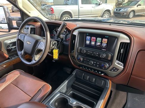 Used 2015 Chevrolet Silverado 2500 High Country w/ Duramax Plus Package image 31