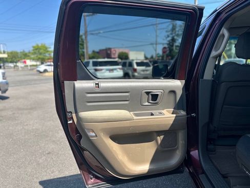 Used 2007 Honda Ridgeline RTX image 16