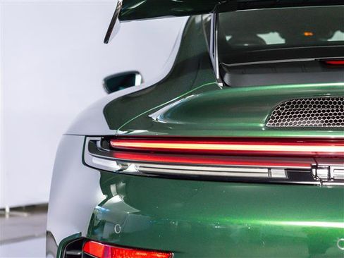 Used 2026 Porsche 911 GT3 RWD image 28