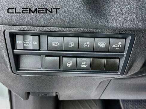Used 2024 Toyota Tundra Limited AWD/4WD image 14